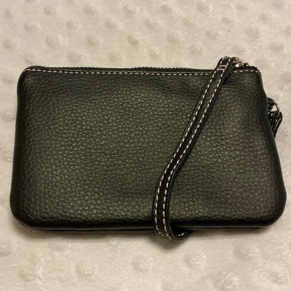 Victoria's Secret Black Wristlet - Picture 2 of 11